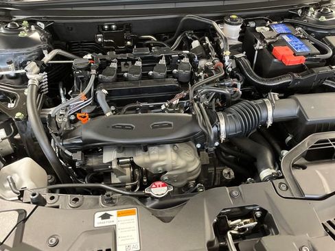 Used 2025 Honda Accord LX image 10