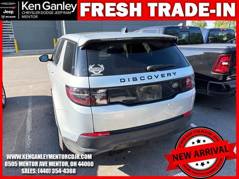 Used 2021 Land Rover Discovery Sport S AWD/4WD image 9