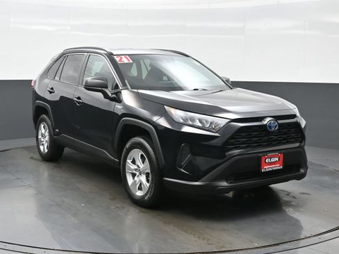 Used 2021 Toyota RAV4 LE AWD/4WD image 8