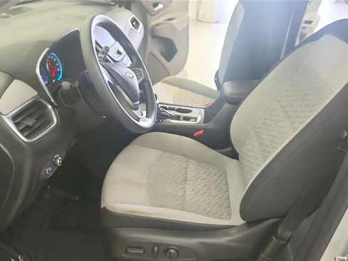 Used 2022 Chevrolet Equinox LT FWD image 23