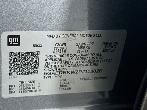 Used 2023 Buick Enclave Essence image 12