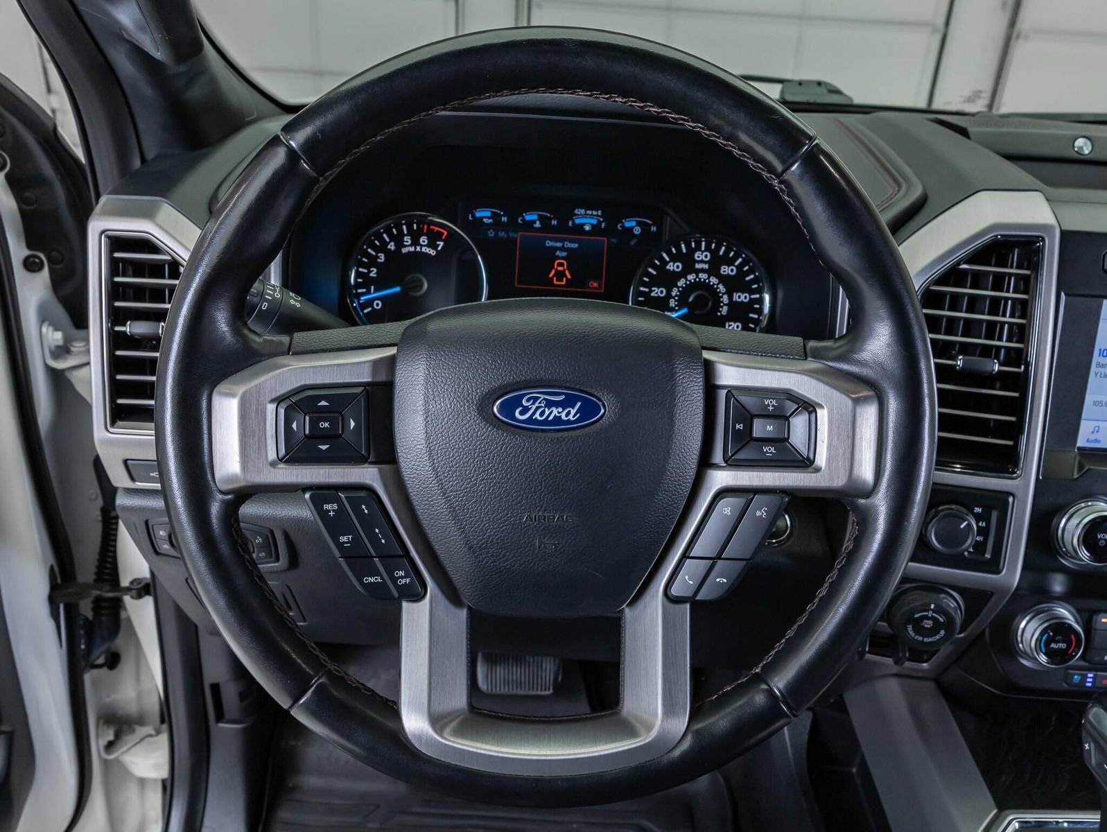 Used 2020 Ford F150 Platinum w/ Equipment Group 701A Luxury AWD/4WD image 18