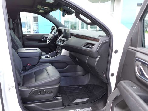 Used 2023 Chevrolet Tahoe LT w/ Luxury Package AWD/4WD image 30