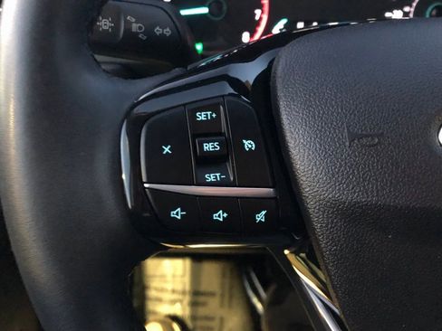 Used 2022 Ford Escape SEL image 15