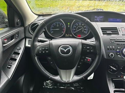 Used 2012 MAZDA MAZDA3 i Touring image 18