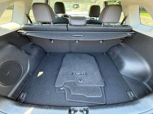 Used 2020 Kia Niro EX Premium FWD image 14