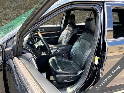 Used 2018 Ford Explorer Platinum AWD/4WD image 22