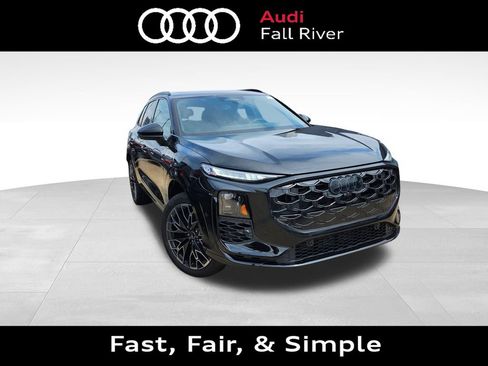 New 2026 Audi Q3 quattro 2.0T AWD/4WD image 1