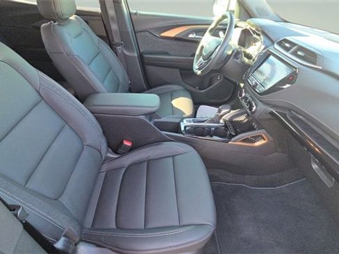 Used 2022 Chevrolet TrailBlazer ACTIV w/ Sun and Liftgate Package image 25