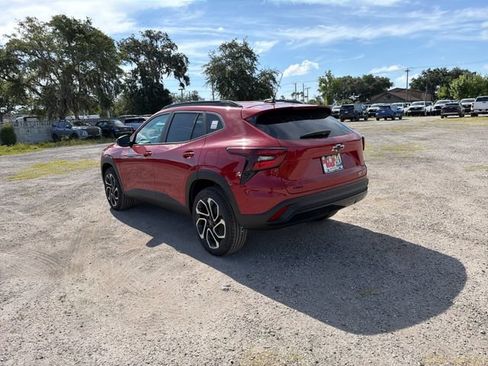 New 2026 Chevrolet Trax RS FWD image 6