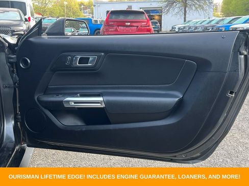 Certified 2018 Ford Mustang Coupe RWD image 13