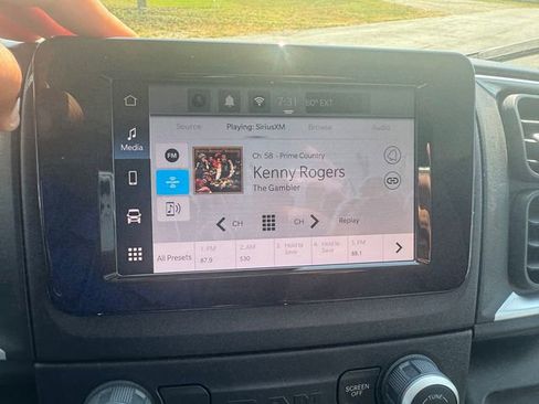 New 2026 RAM ProMaster 1500 w/ Quick Order Package 22G SLT image 26