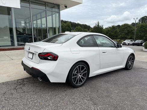 Used 2026 BMW 230i xDrive Coupe AWD/4WD image 8