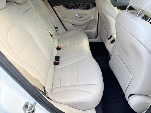 Used 2022 Mercedes-Benz GLC 300 image 15
