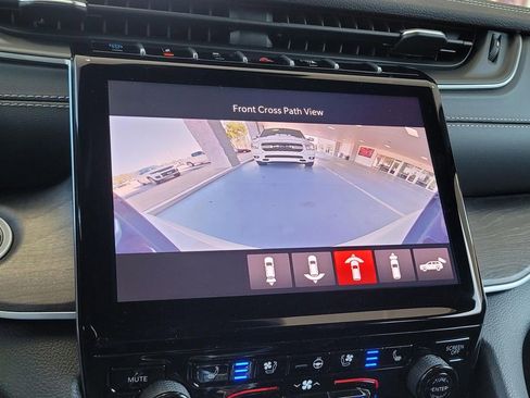 New 2025 Jeep Grand Cherokee Limited 4xe image 21