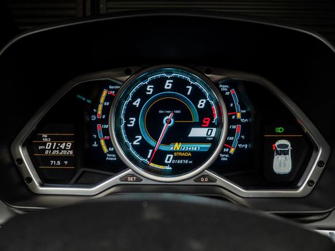 Used 2014 Lamborghini Aventador LP 700-4 image 27