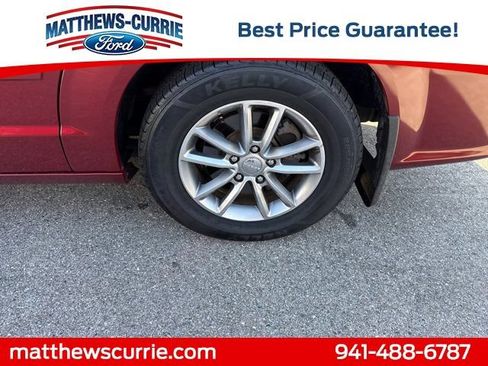 Used 2014 Dodge Grand Caravan SXT FWD image 15