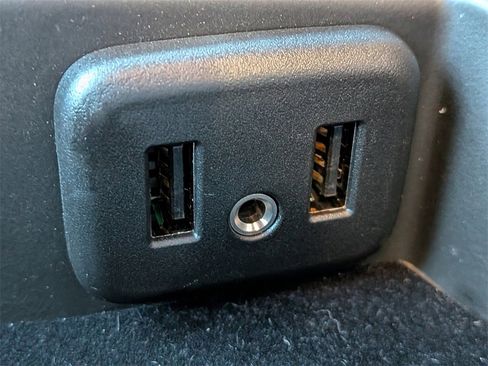 Used 2016 Chevrolet Corvette Stingray Coupe w/ 2LT Preferred Equipment Group image 22