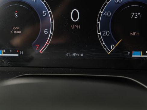 Used 2023 Jeep Grand Cherokee L Limited w/ Luxury Tech Group II image 27