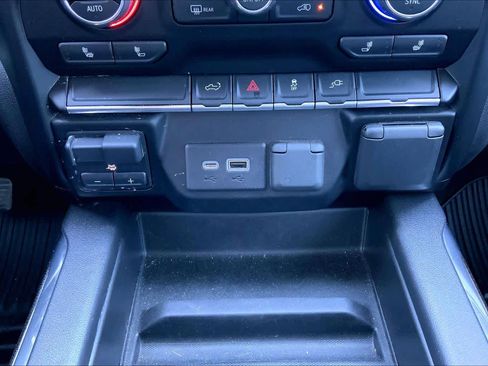 Used 2021 Chevrolet Silverado 1500 RST w/ Texas Edition Plus image 35