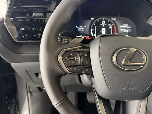 Certified 2026 Lexus TX 350 FWD w/ Convenience Package image 15