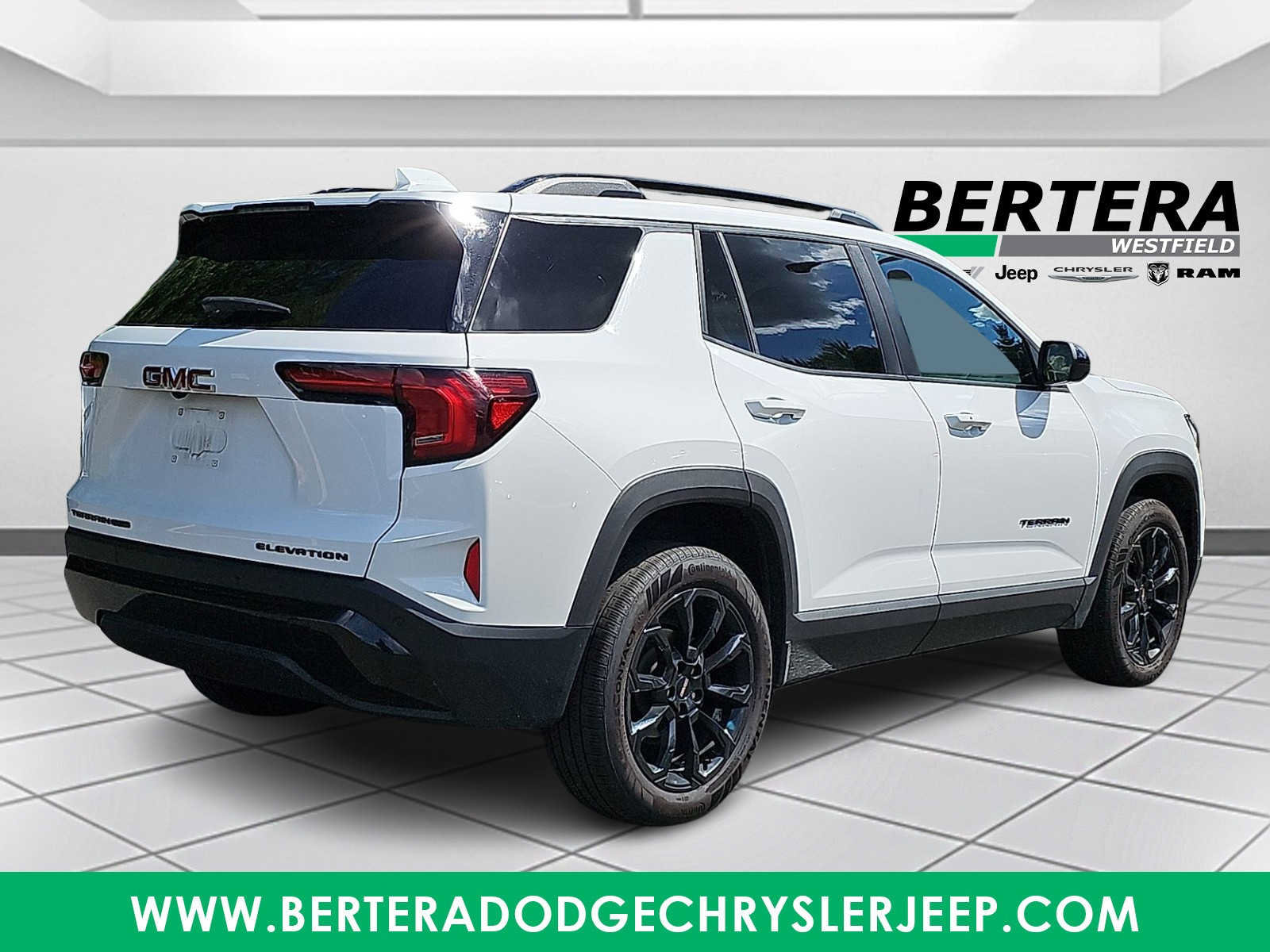 Used 2026 GMC Terrain Elevation w/ Elevation Premium Package AWD/4WD image 6