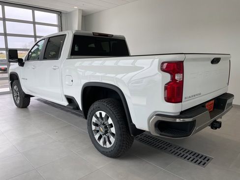 New 2026 Chevrolet Silverado 2500 LT image 2