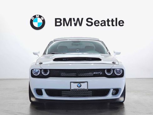 Used 2019 Dodge Challenger SRT Hellcat Redeye image 6