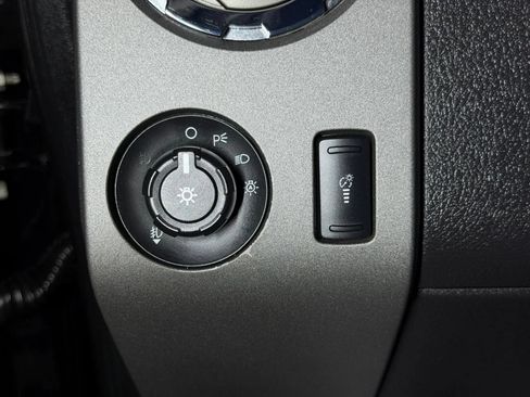 Used 2012 Ford F350 Lariat w/ Lariat Ultimate Pkg AWD/4WD image 27