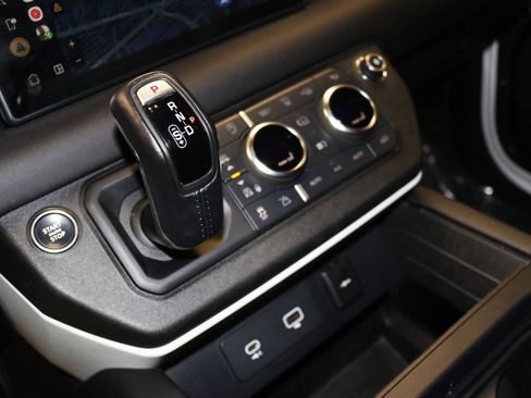 Used 2024 Land Rover Defender 110 S AWD/4WD image 52