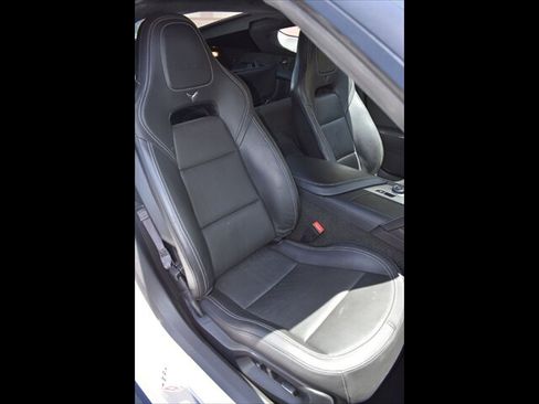 Used 2017 Chevrolet Corvette Z06 RWD image 28