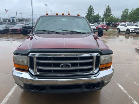 Used 2000 Ford F350 Lariat RWD image 2
