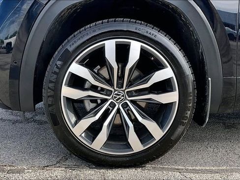 Used 2021 Volkswagen Atlas SEL Premium AWD/4WD image 35