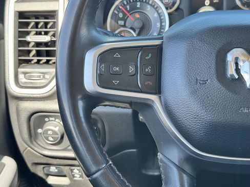 Used 2019 RAM 1500 Big Horn AWD/4WD image 19