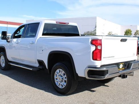 Used 2024 Chevrolet Silverado 2500 LTZ AWD/4WD image 6