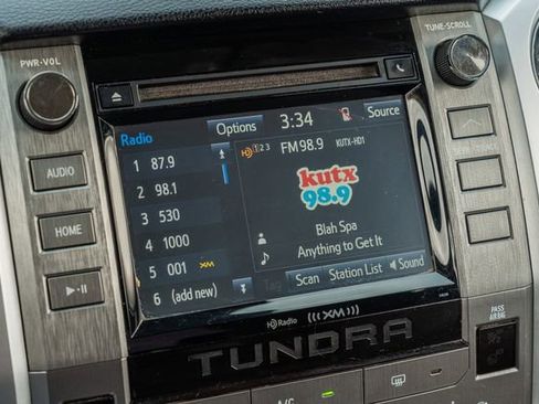 Used 2018 Toyota Tundra SR5 w/ TRD Off Road Package image 26