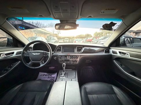 Used 2016 Hyundai Genesis 3.8 image 23