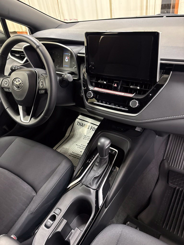 Used 2026 Toyota Corolla SE FWD image 25
