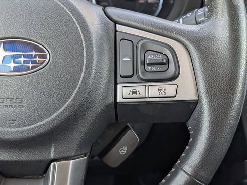 Used 2017 Subaru Forester 2.5i Touring image 18