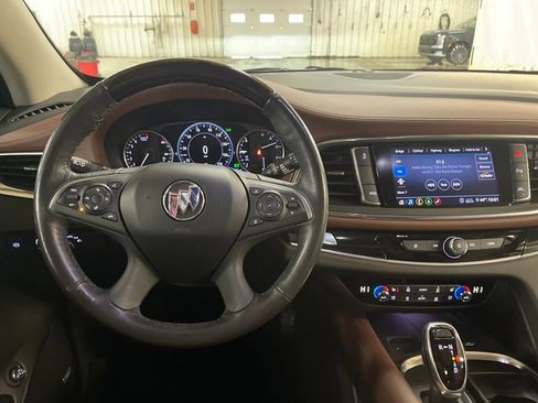 Certified 2021 Buick Enclave Avenir w/ Avenir Technology Package image 2