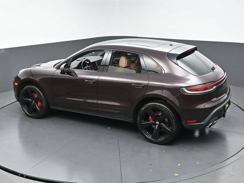 Used 2023 Porsche Macan S AWD/4WD image 44