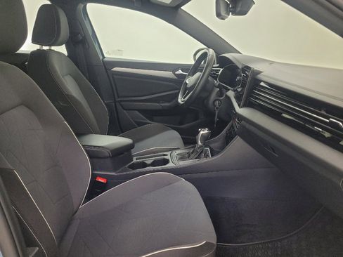 Used 2025 Volkswagen Jetta Sport FWD image 21