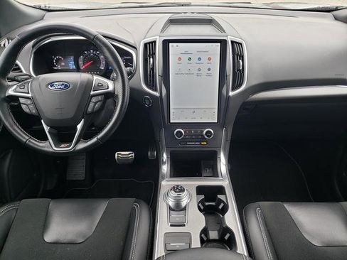 Used 2021 Ford Edge ST image 13