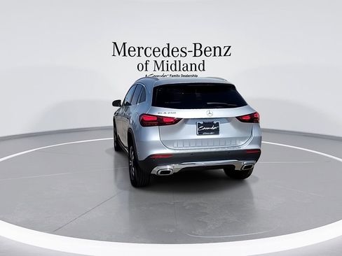 New 2025 Mercedes-Benz GLA 250 image 7