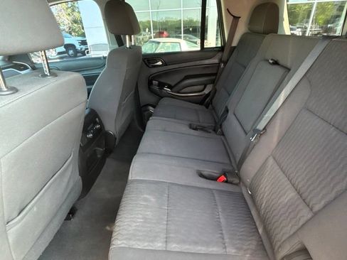 Certified 2020 GMC Yukon SLE w/ SLE Value Package AWD/4WD image 17