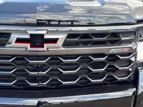 New 2026 Chevrolet Silverado 1500 ZR2 AWD/4WD image 4