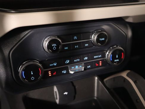 Used 2022 Ford Bronco Big Bend image 8