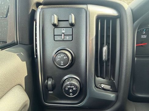 Used 2015 Chevrolet Silverado 1500 LT w/ All Star Edition image 28