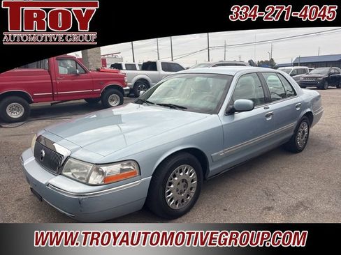Used 2003 Mercury Grand Marquis GS image 2