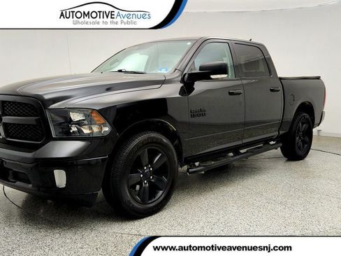 Used 2018 RAM 1500 Big Horn AWD/4WD image 1